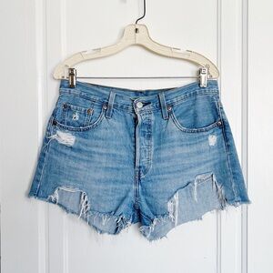 Levi’s • 501® Original Fit High Rise Women's Shorts denim distressed cutoffs